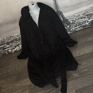 Tahari Women's Black Quilted sleep wear long  coat Sz Small